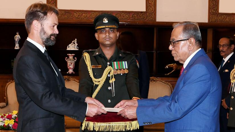 President M Abdul Hamid recieved credentials of French resident ambassador to Bangladesh Jean-Marin Schuh. PID