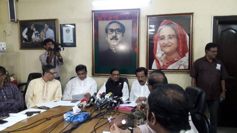 Awami League General Secretary Obaidul Quader speaks to the media following a meeting with joint general secretaries and organizing secretaries at AL chief`s Dhanmondi offices Saturday (Sept 7).