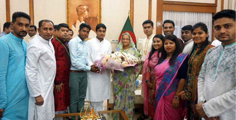 A delegation of BCL led by its acting president Al-Nahean Khan Joy and acting general secretary Lekhak Bhattacharjee, met Prime Minister Sheikh Hasina at her official residence Ganabhaban in Dhaka on Thursday (Sept 19). PID
