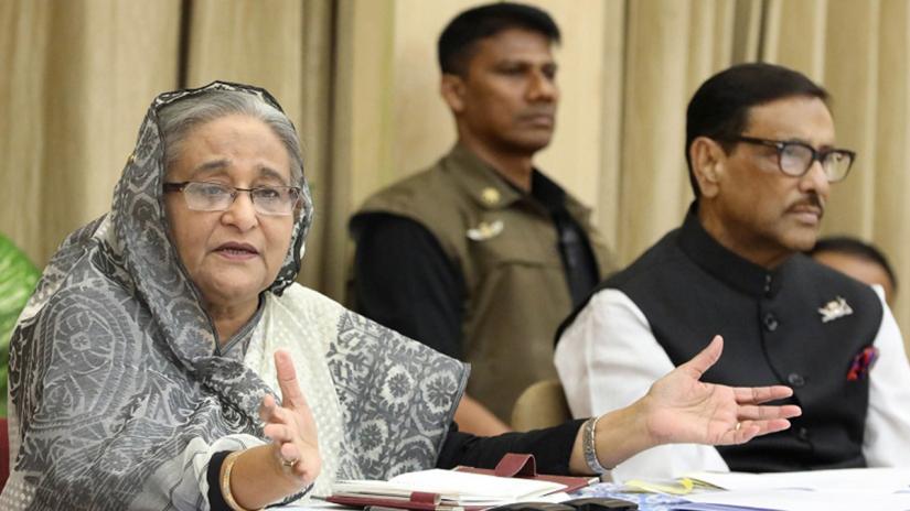 Prime Minister Sheikh Hasina briefing the media on her recent US and India visits at her official residence Ganabhaban on Wednesday (Oct 9). Focus Bangla