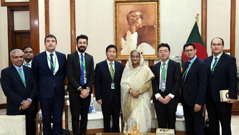A seven-member delegation meets Prime Minister Sheikh Hasina at her official residence Ganobhaban on Wednesday, Oct 16, 2019. PID