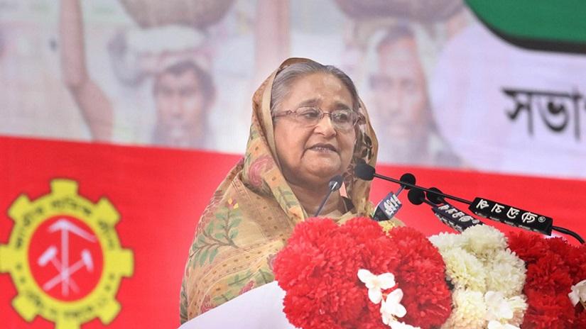 HasinaPrime Minister Sheikh Hasina addressing the 13th council of Jatiya Sramik League at historic Suhrawardy Udyan on Saturday (Nov 9). FOCUS BANGLA