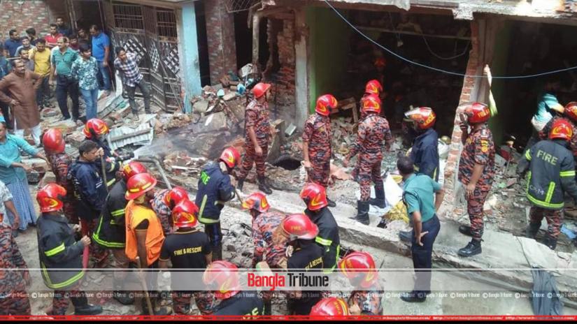 Seven people were killed and at least seven others injured after a gas pipeline exploded near a house in Chattogram’s Patharghata.