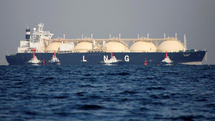 A liquefied natural gas (LNG) tanker is seen on the east of Tokyo, Japan. REUTERS/file photo