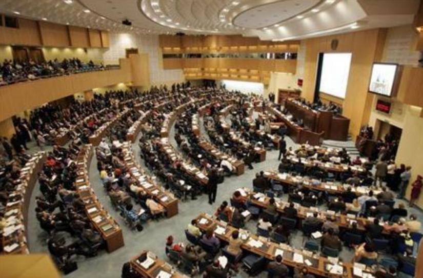 A general view shows the official opening session of the 12th African Union Summit of Heads of States in Ethiopia`s capital Addis Ababa February 2, 2009. REUTERS