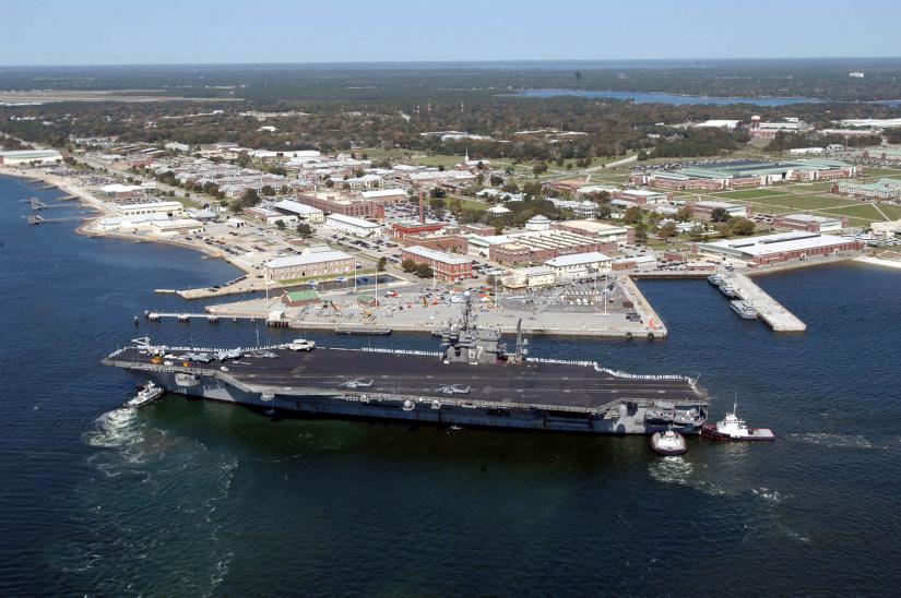 The aircraft carrier USS John F. Kennedy arrives for exercises at Naval Air Station Pensacola, Florida, U.S. March 17, 2004. Picture taken March 17, 2004. U.S. Navy/Handout via REUTERS.