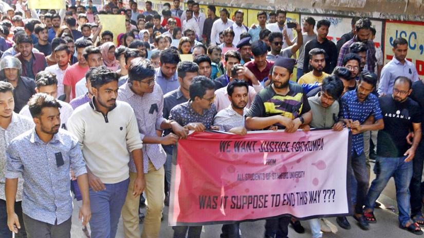 Students of Stamford University in Dhaka have staged demonstration seeking justice for Rumpa`s unnatural death