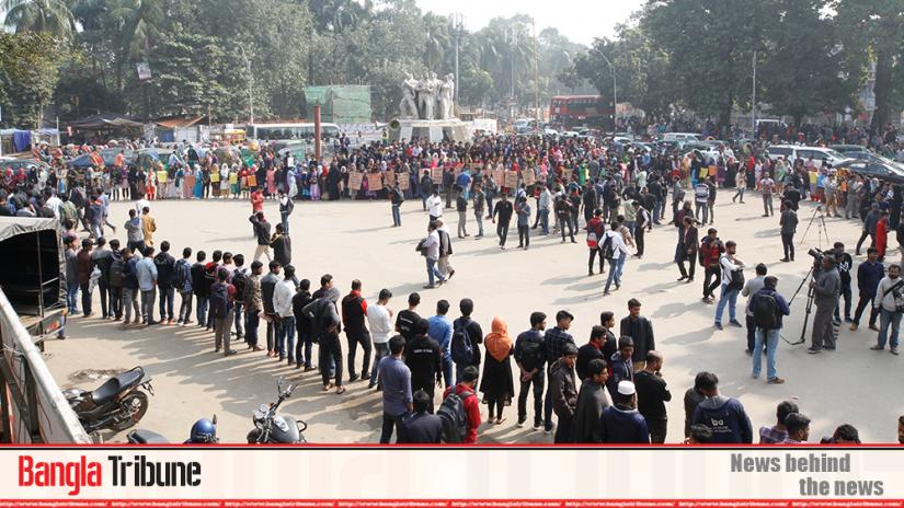 The rape of a second-year Dhaka University student sparked protests across Dhaka on Monday (Jan 6) with the demonstrators demanding capital punishment for the rapist. Photo/Sazzad Hossain
