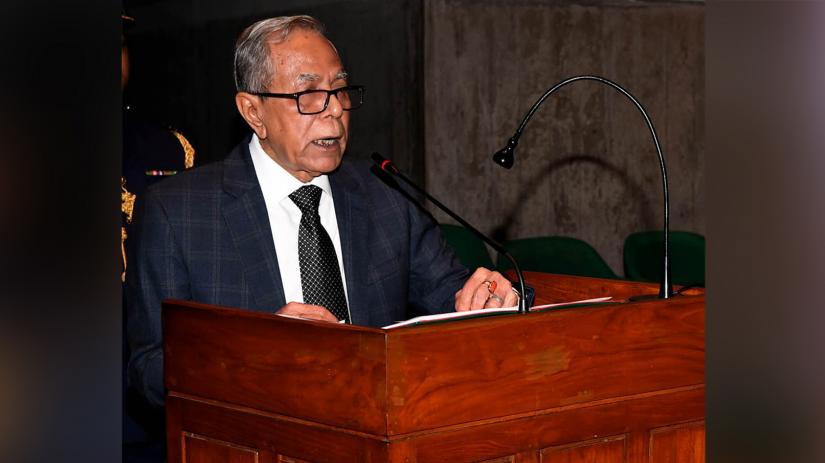 President Abdul Hamid addresses the sixth session of the 11th Parliament on Thursday (Jan 9). PID/File Photo