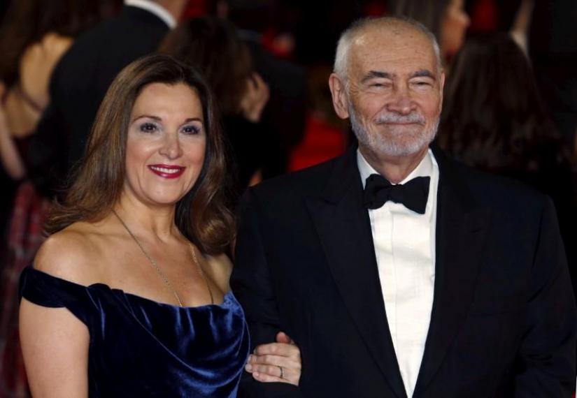 FILE PHOTO: Producers Barbara Broccoli (L) and Michael G. Wilson pose for photographers on the red carpet at the world premiere of the new James Bond 007 film `Spectre` at the Royal Albert Hall in London, Britain, Oct 26, 2015. REUTERS