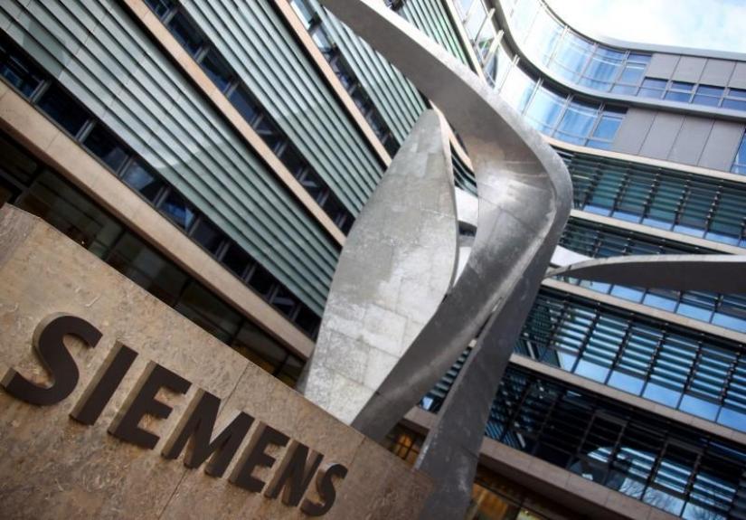 FILE PHOTO: The headquarters of Siemens AG is seen in Munich, Germany, Dec 18, 2019. REUTERS
