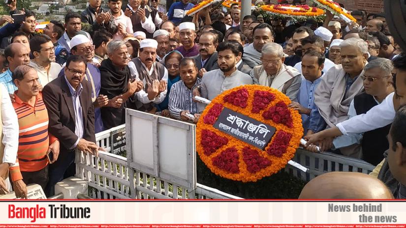 BNP leaders are paying tribute to party founder Ziaur Rahman’s son Arafat Rahman Coco at his grave in Dhaka on Friday (Jan 24).