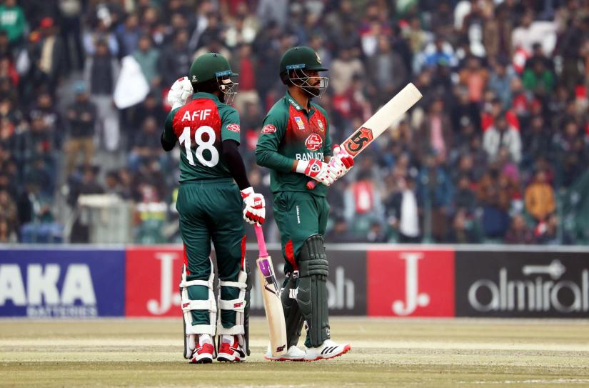 Tamim Iqbal stood out from one end as he got some support from Afif Hossain in the 4th wicket in Lahore on Jan 26. BCB.