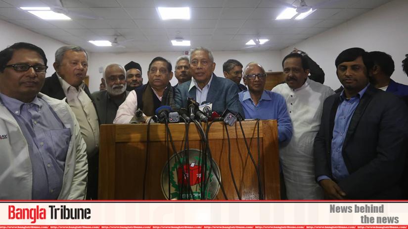 Samyabadi Dal leader Dilip Barua is addressing media after a meeting with the Election Commission on Wednesday (Jan 29)