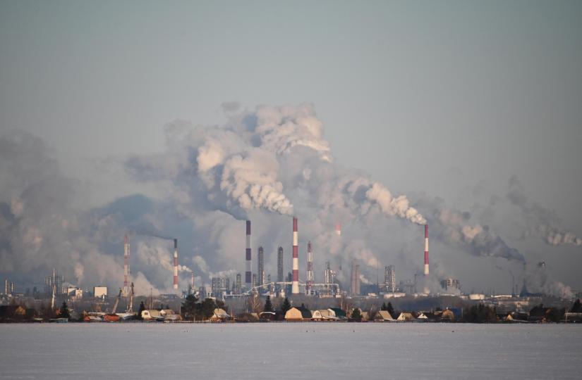 A view shows the Gazprom Neft`s oil refinery in Omsk, Russia February 10, 2020. REUTERS/File Photo